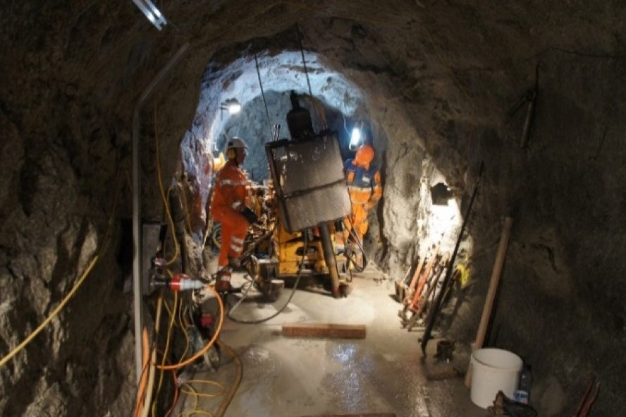 Enlarged view: Tunnel, where the in-situ Stimulation and Circulation (ISC) experiment is being performed at the NAGRA Grimsel Test Site (GTS) 
